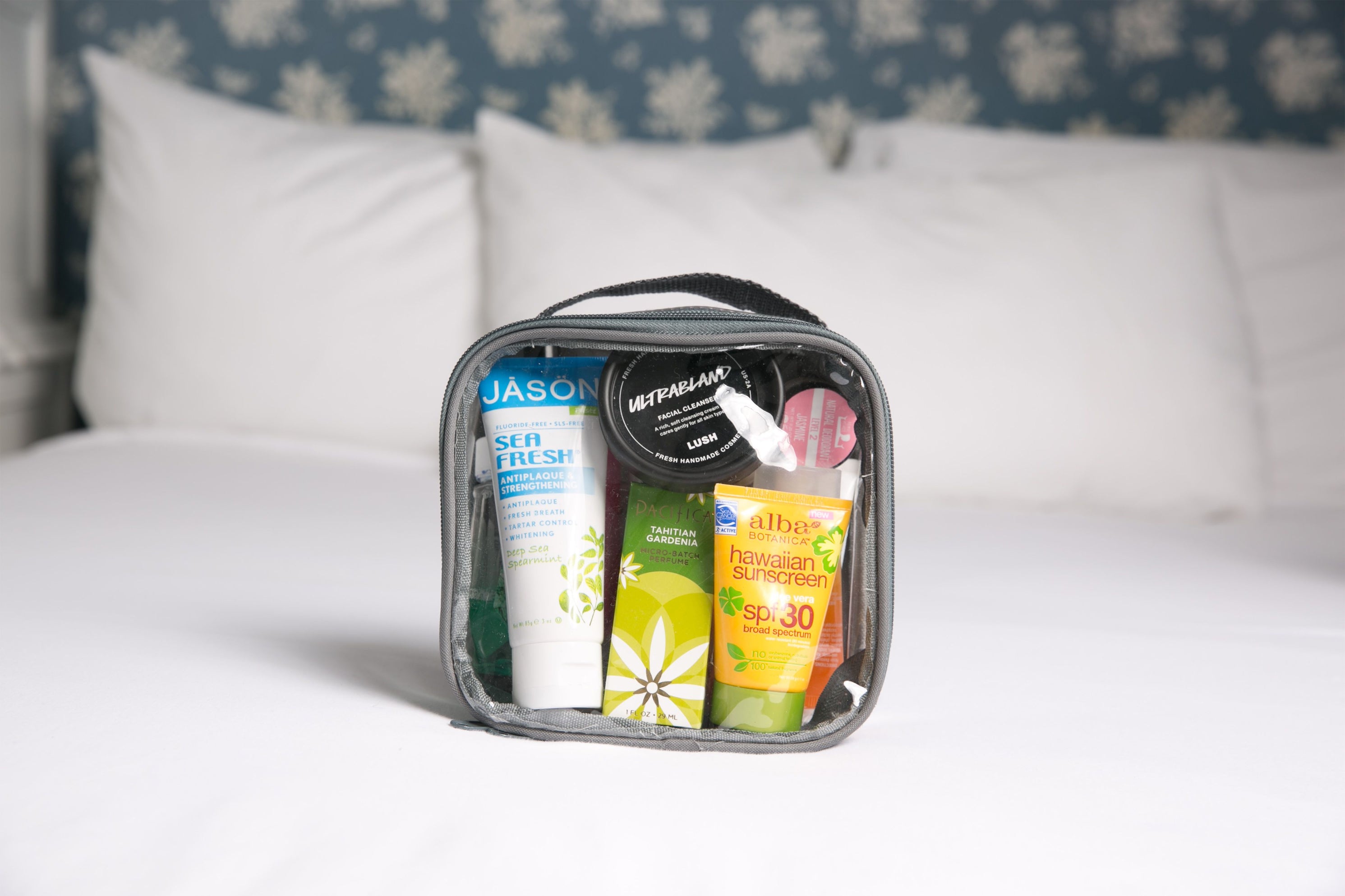 Toiletry Bag Quart Size Bag Travel TSA Approved Clear Toiletry Bag