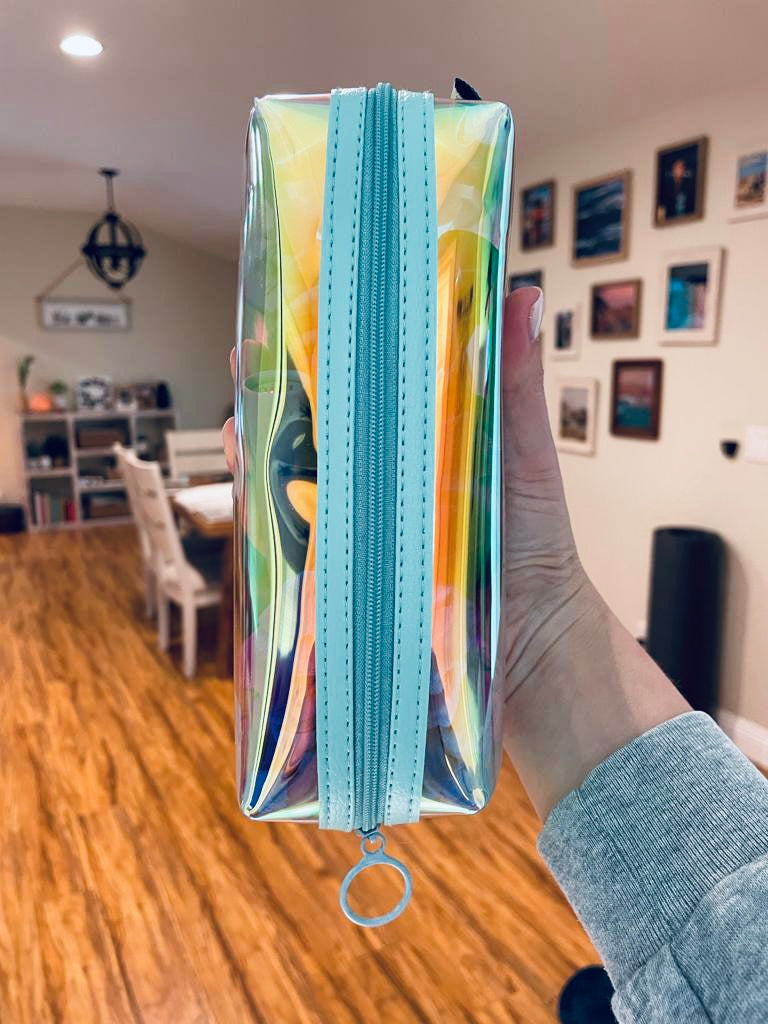 Holographic vanity case outlet