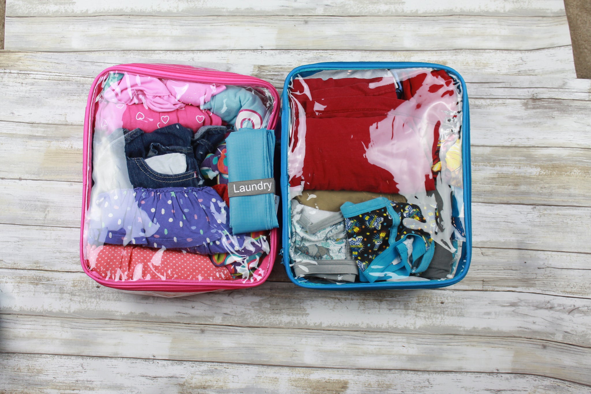 Foldable laundry bag for travel